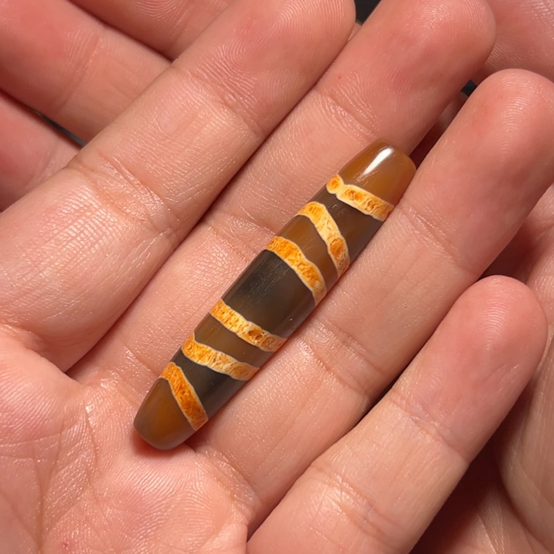 玛瑙/玉髓未镶嵌珠宝奇石