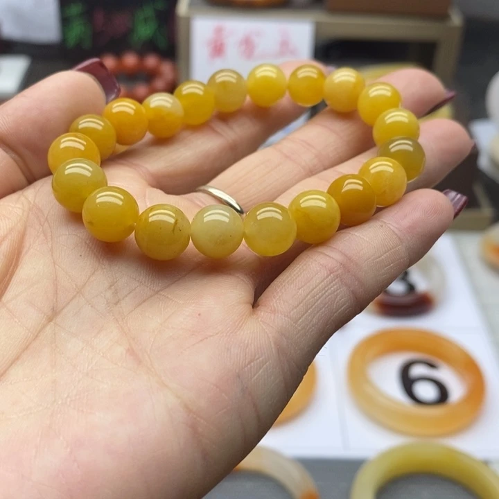 石英质玉（黄龙玉）手链未镶嵌