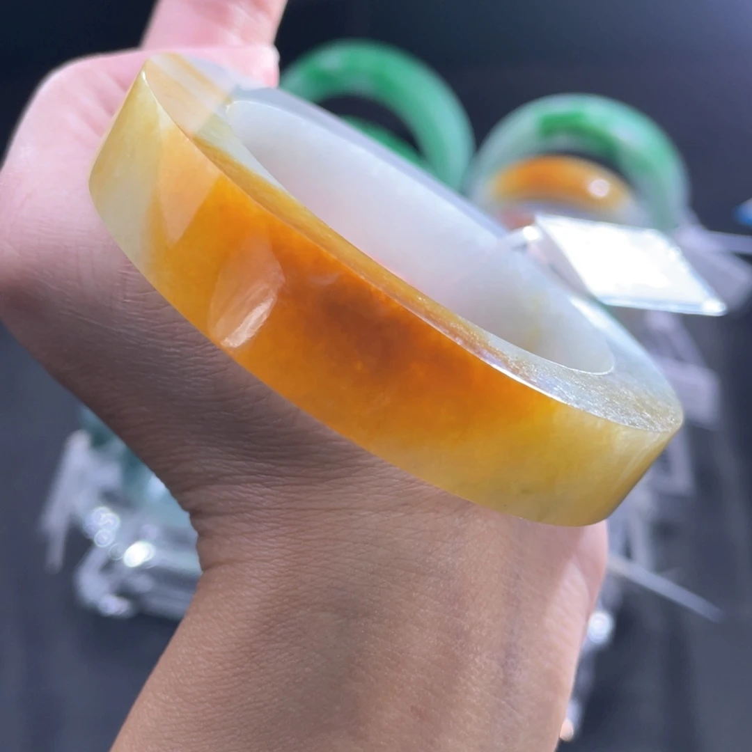 未镶嵌翡翠定制翡翠