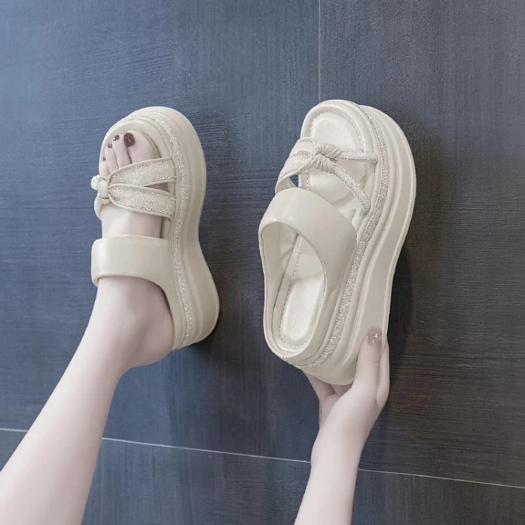 仙女风透气女士夏季中跟包头凉鞋凉拖时装凉鞋平底女学生美式鞋子