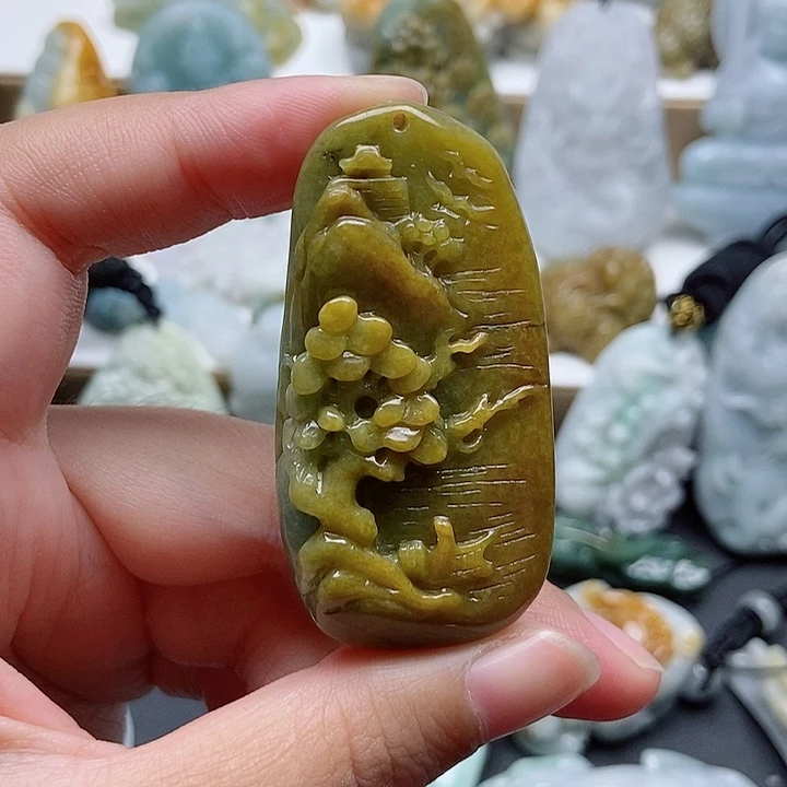 翡翠未镶嵌颈饰翡翠