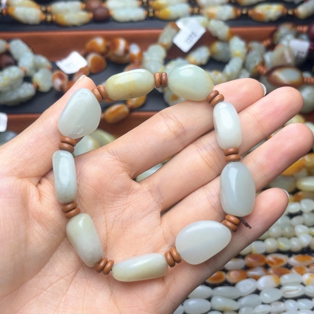 和田玉手链未镶嵌