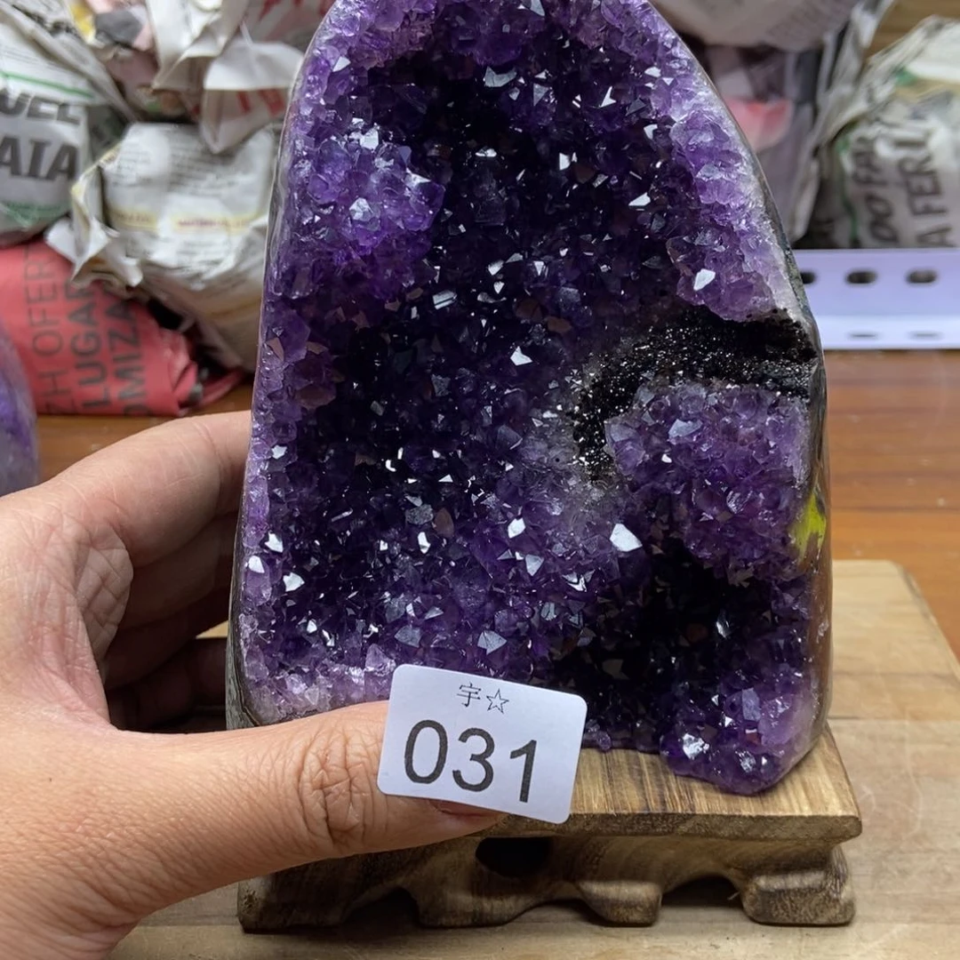 紫晶大型摆件（非配饰）未镶嵌