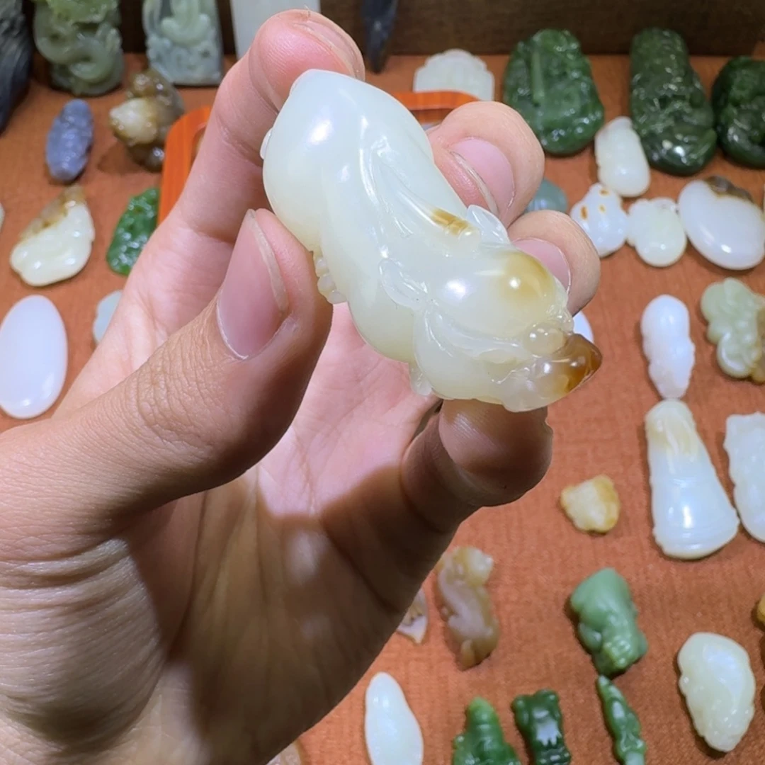 和田玉吊坠(赠链)未镶嵌❤️***