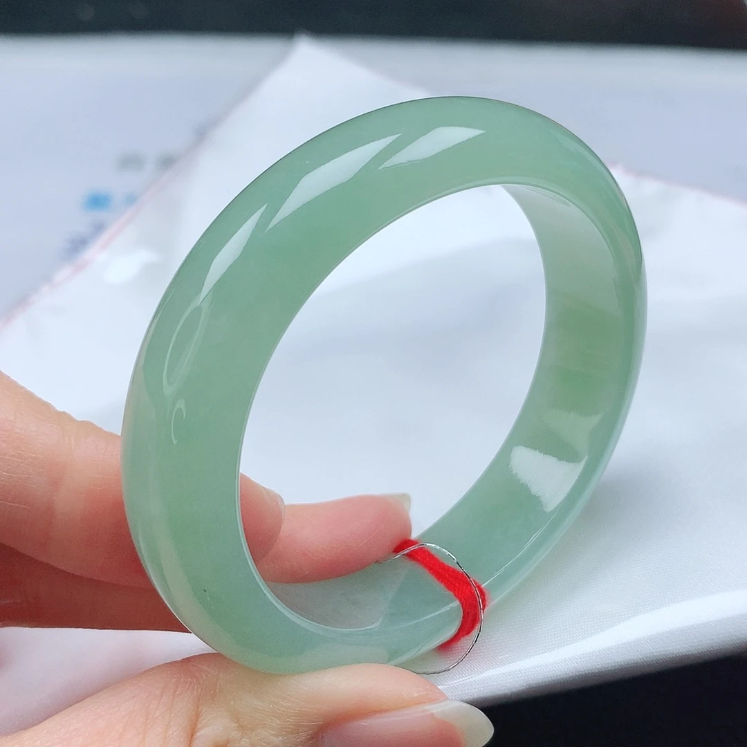 翡翠手镯（贵妃镯）未镶嵌54➕贵