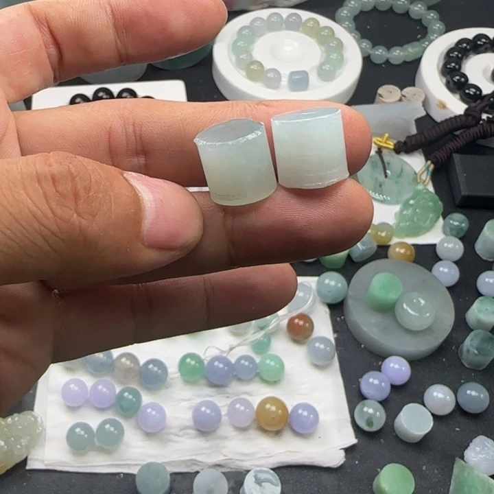 定制翡翠未镶嵌定制