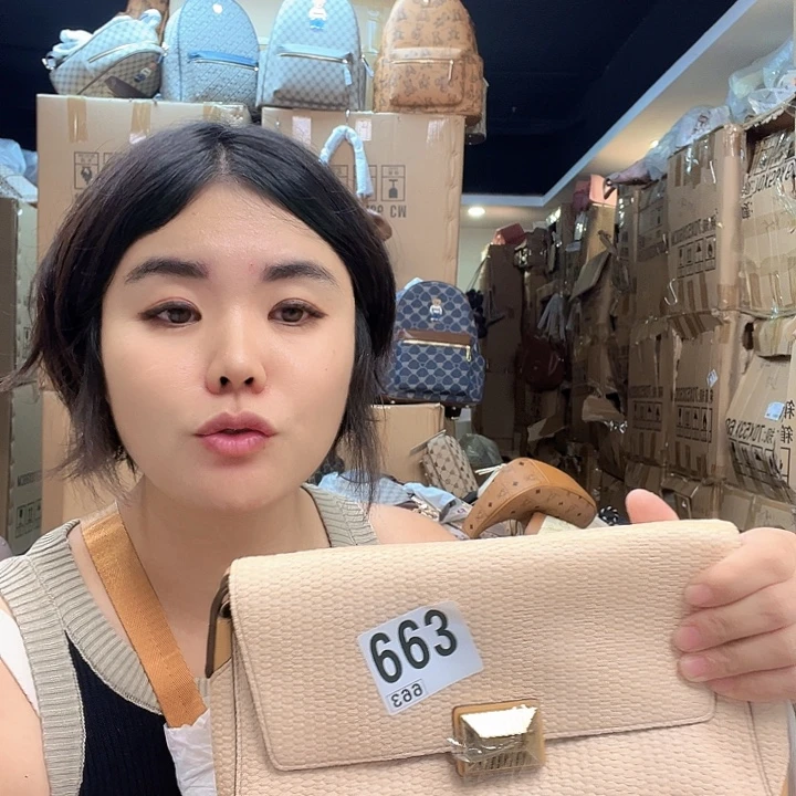 PVC包包包包包包包包