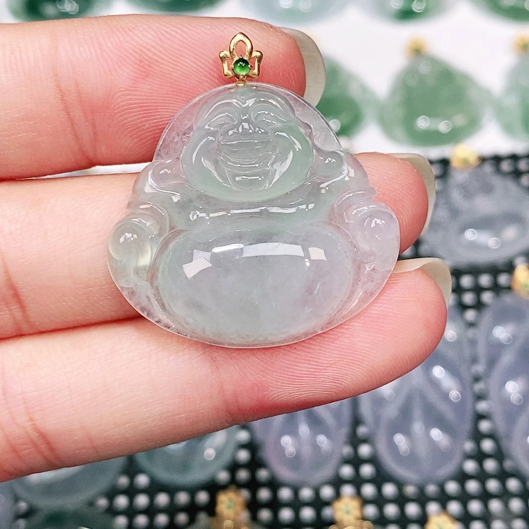 颈饰18K金镶嵌翡翠