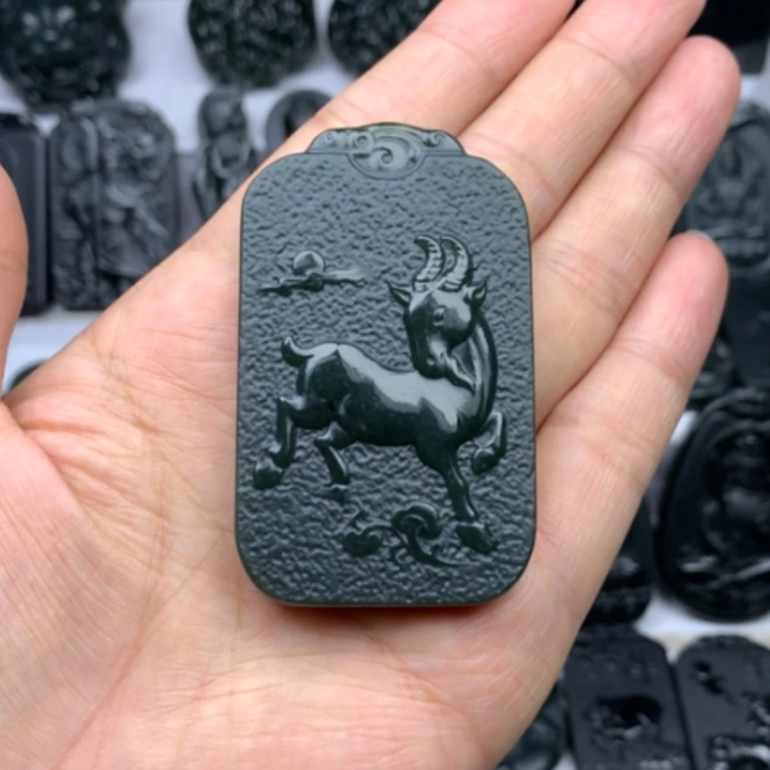 【闪购商品】和田玉未镶嵌颈饰双面雕刻