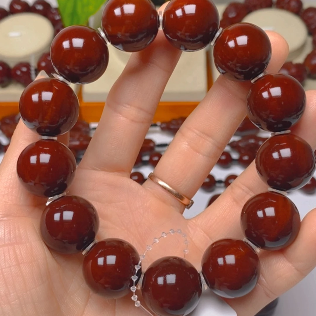 【闪购商品】橄榄核吊坠无****串包浆玉化