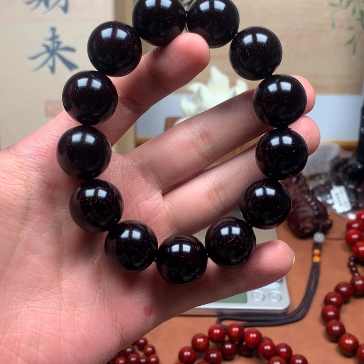林***森檀香紫檀（小叶紫檀）