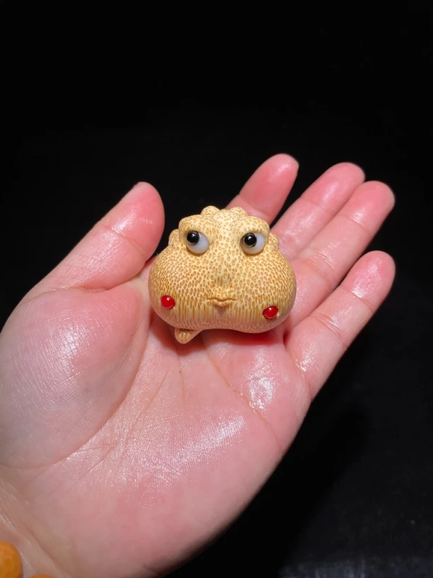 实心竹龙血金丝竹雕刻手把件摆件（媒婆金蟾）直径4.0左右