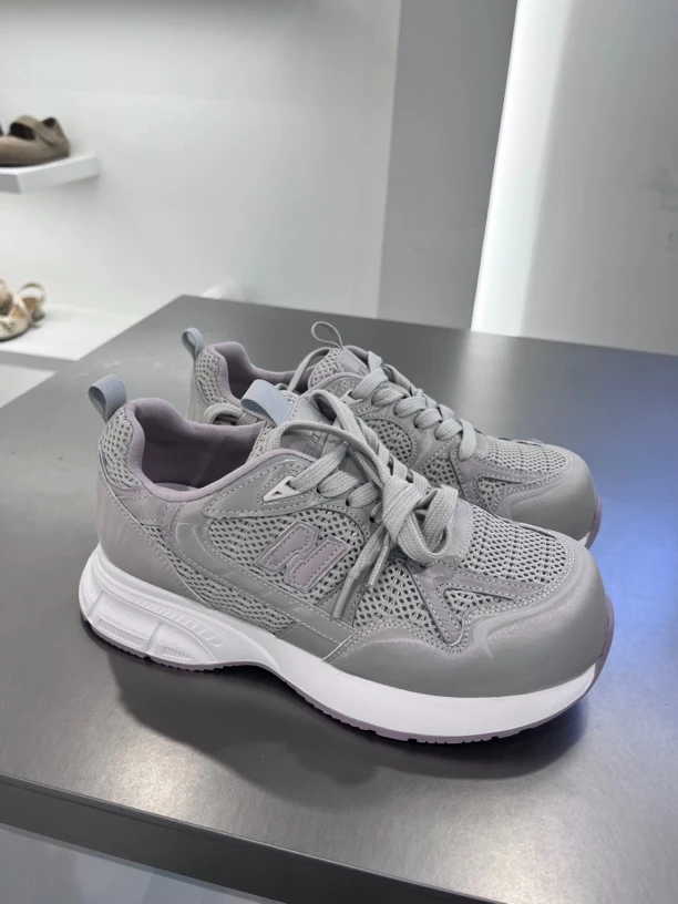 2025春季新款休闲板鞋时尚休闲舒适小白鞋90-94