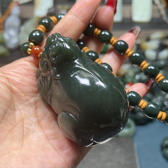 和田玉挂件未镶嵌