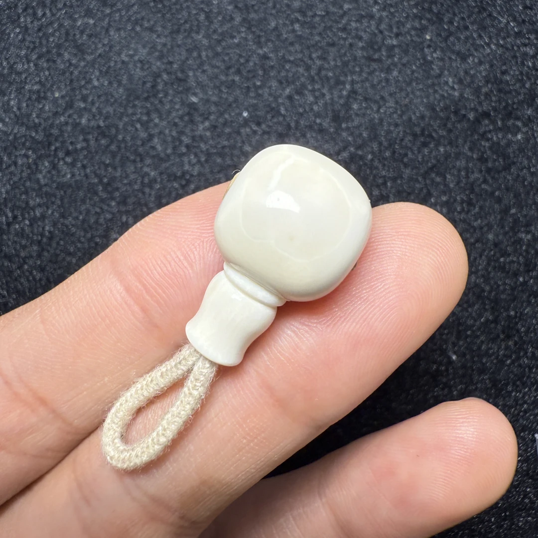 F985猛犸象牙13*14mm藏式分体三通桶珠分体冰料果冻料水印特价