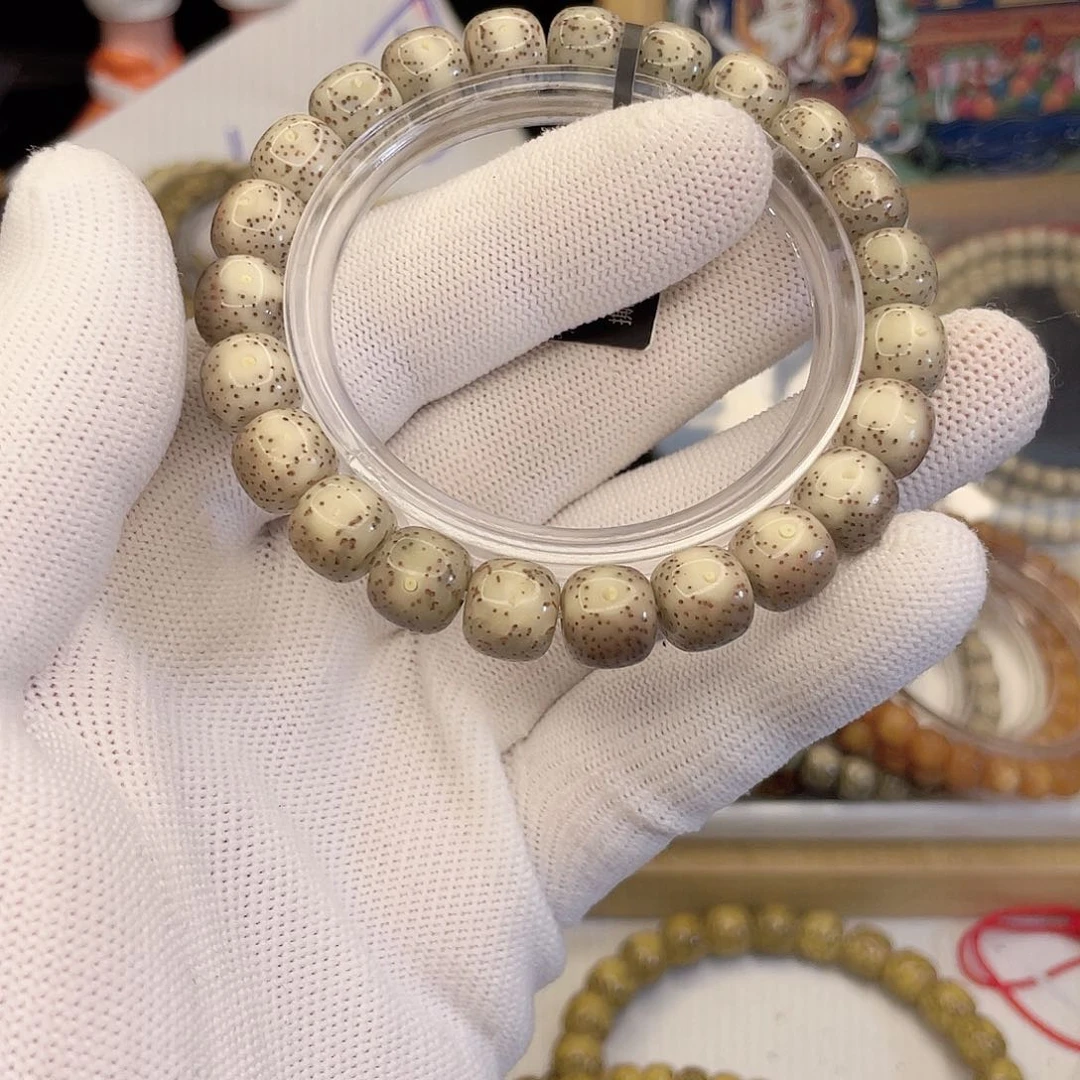 吊坠星月菩提6677