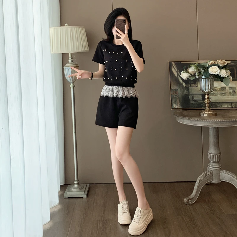 2025年夏季短袖短裤休闲运动服套装女盐系穿搭宽松休闲两件套洋气