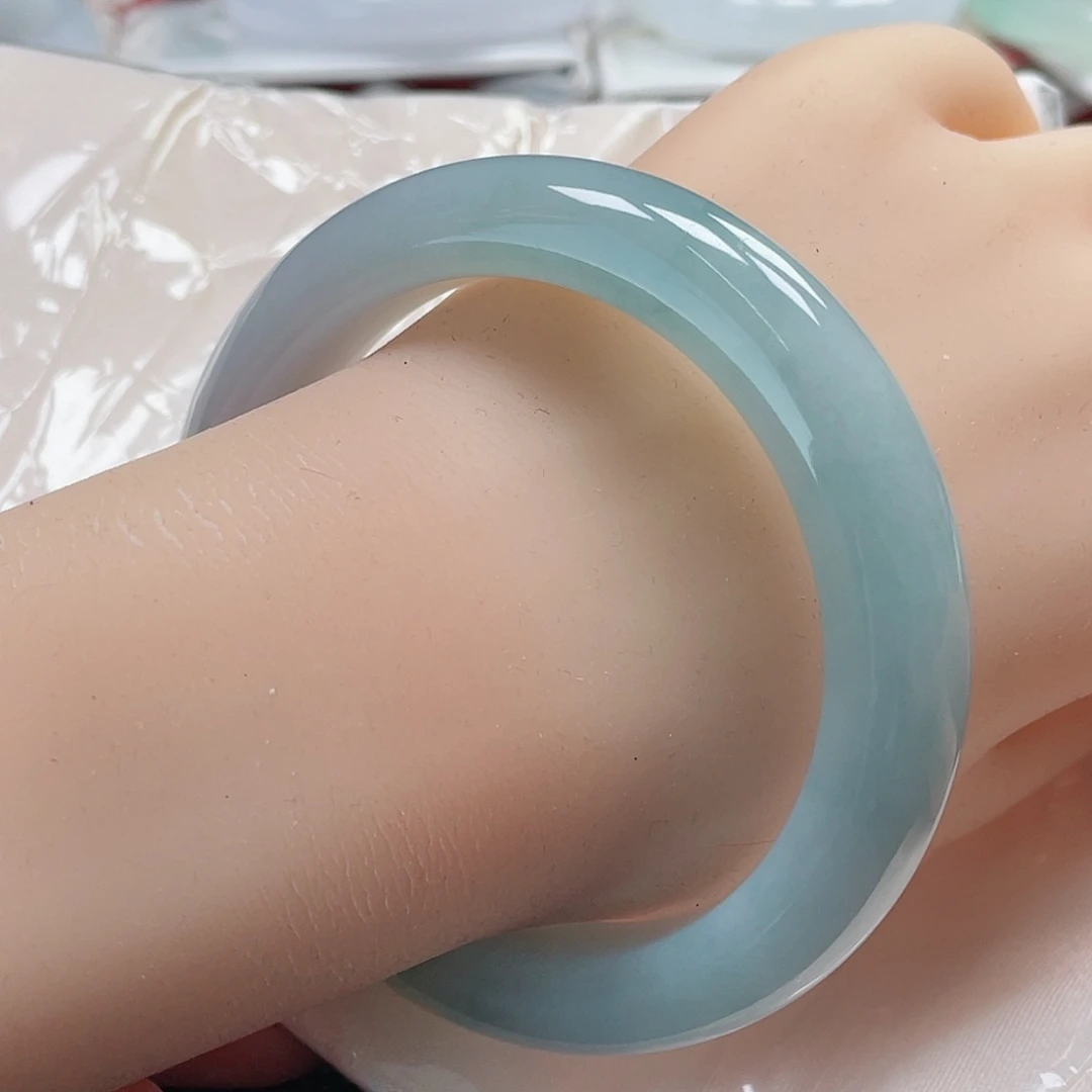 翡翠手镯未镶嵌缅甸翡翠手镯58圈