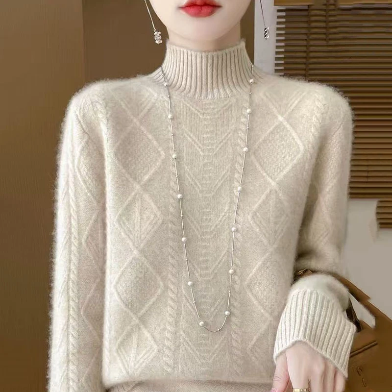 秋冬新款特大码女装加厚半高领菱形重工针织打底羊毛衫女宽松毛衣