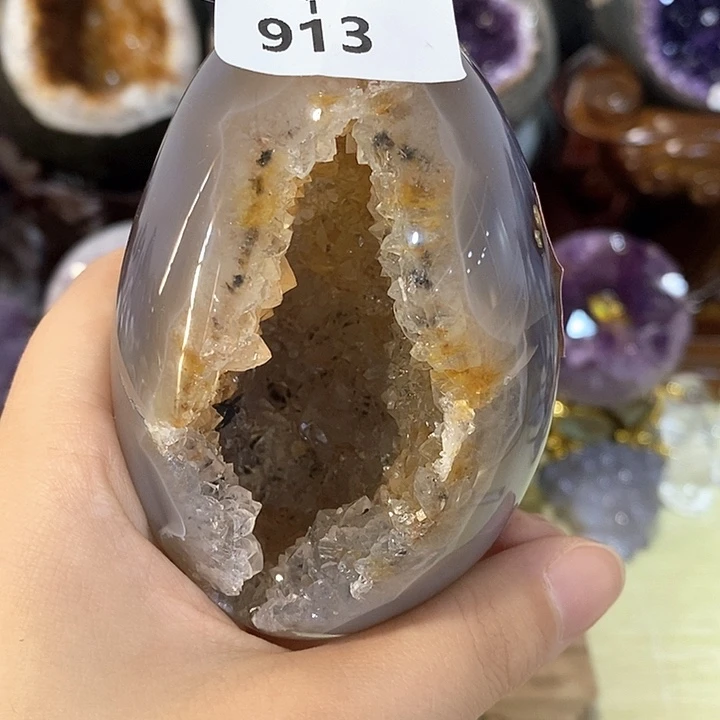 未镶嵌水晶大型摆件（非配饰）