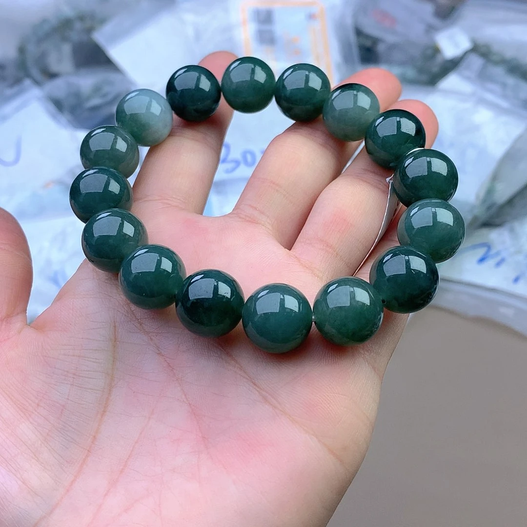 未镶嵌手串定制翡翠