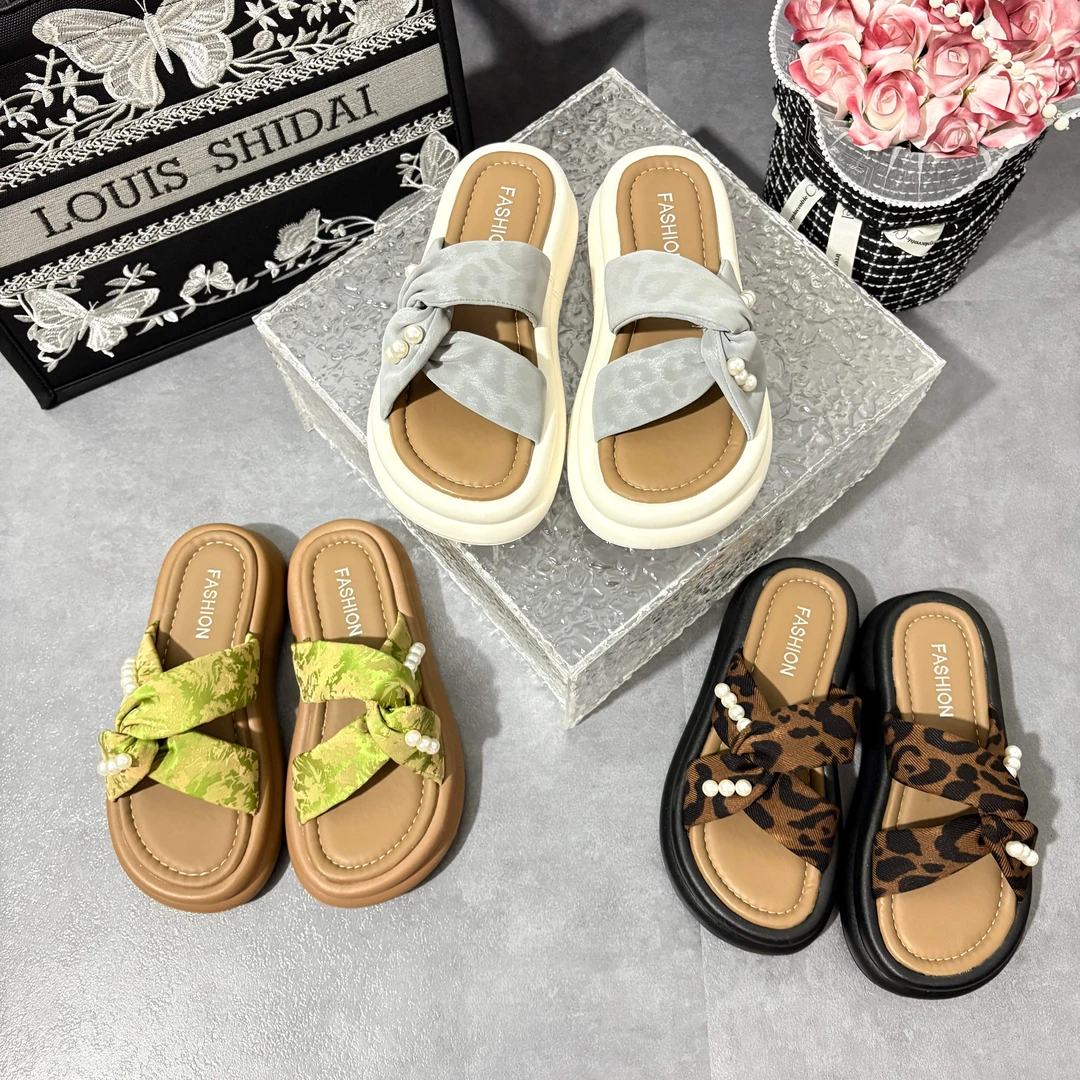 国风珍珠蝴蝶结甜美拖鞋女夏2025新款厚底一字拖休闲凉拖软底爆款