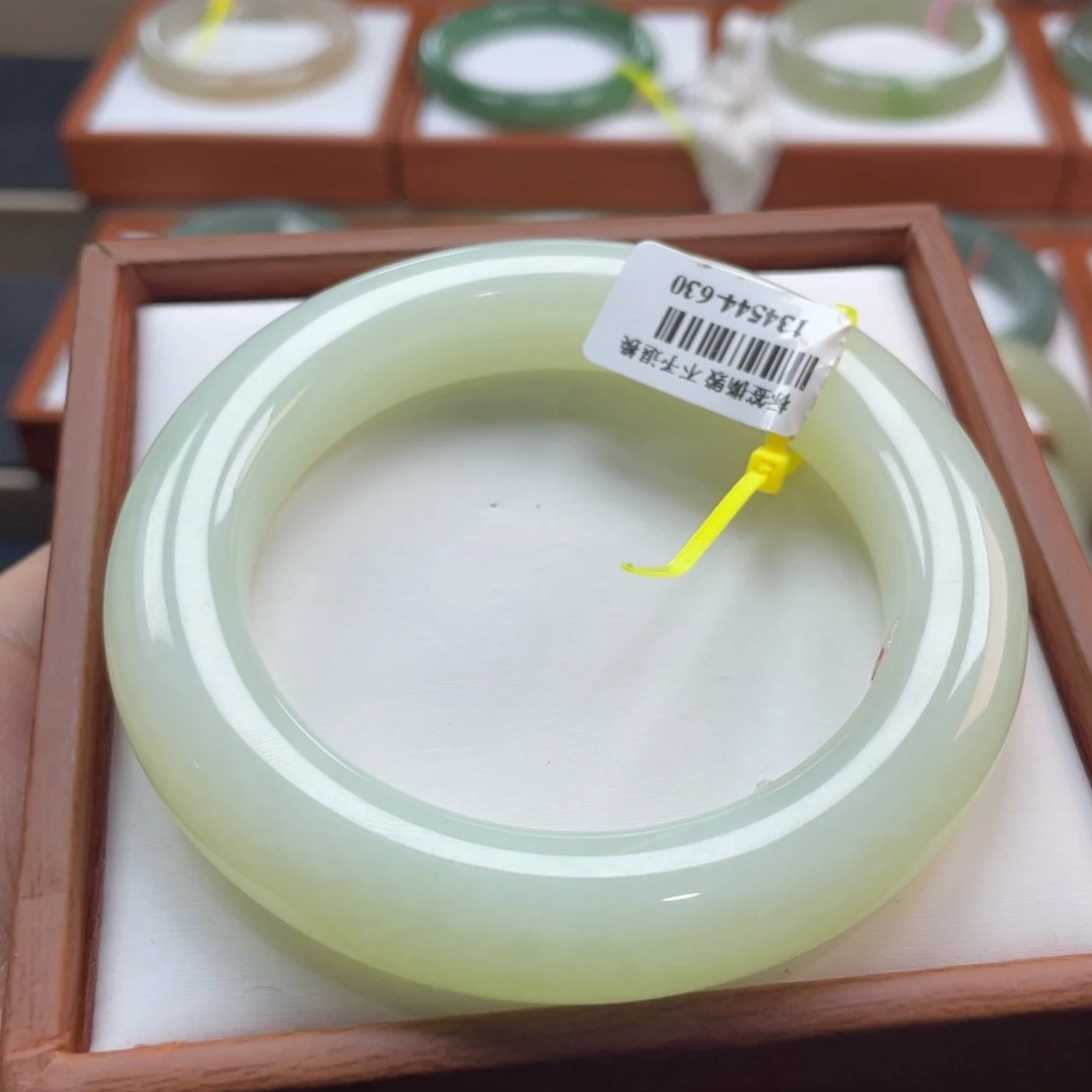【闪购商品】未镶嵌手镯和田玉链接83。59/60/61