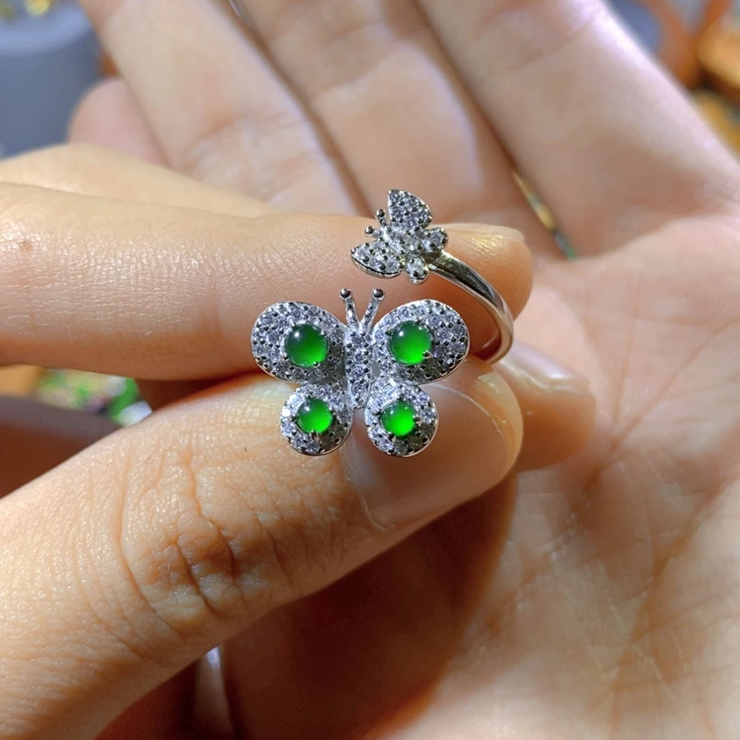 翡翠颈饰银S925镶嵌天然翡翠