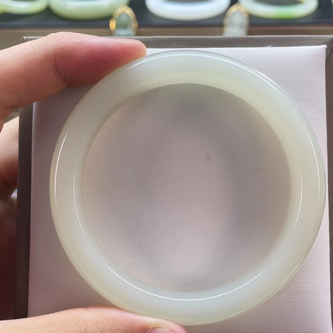 未镶嵌手镯和田玉58.6