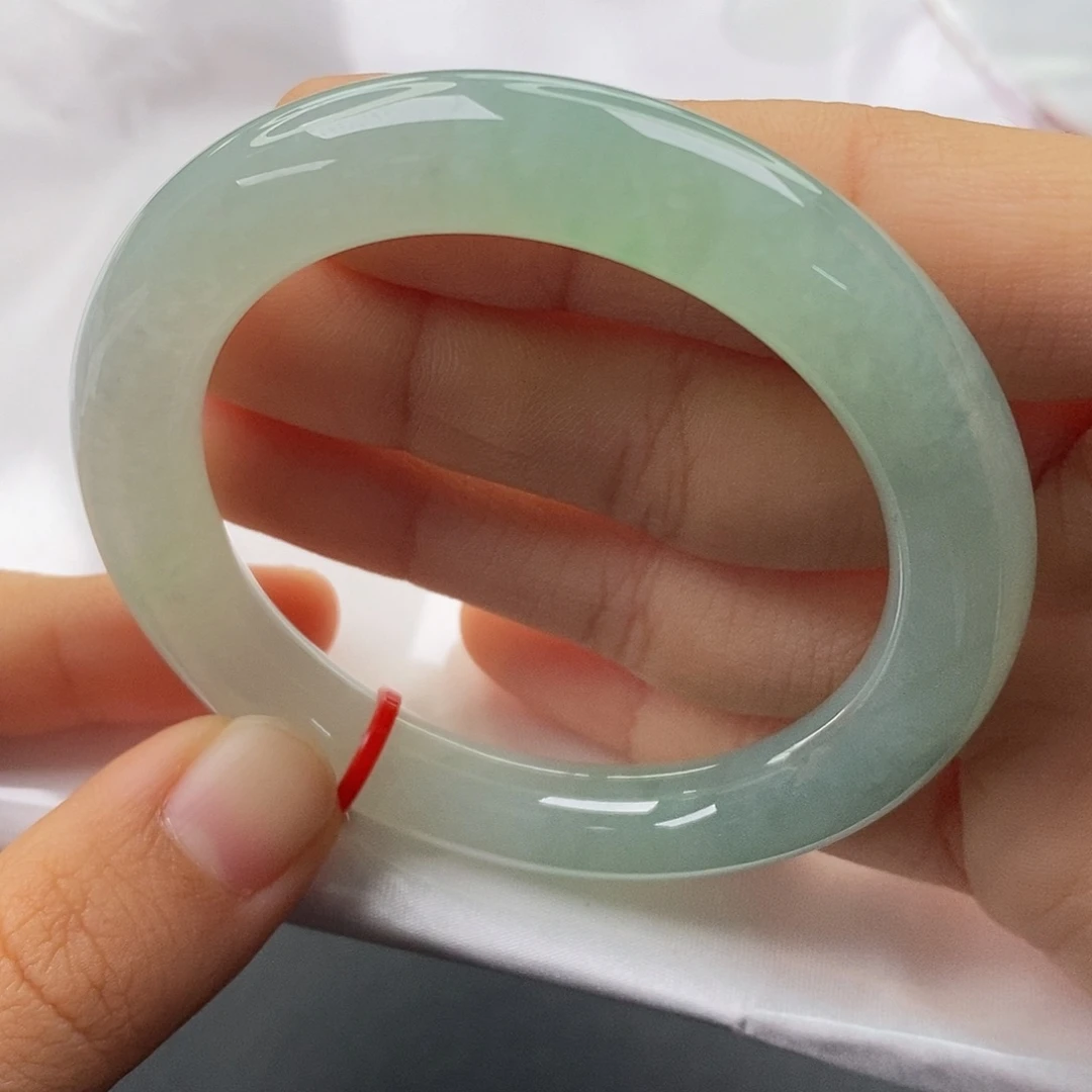 翡翠未镶嵌手镯（圆镯）5152圈