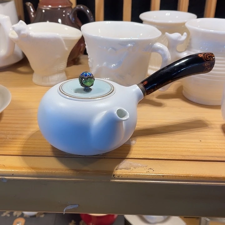 福利待遇多多哦哦哦