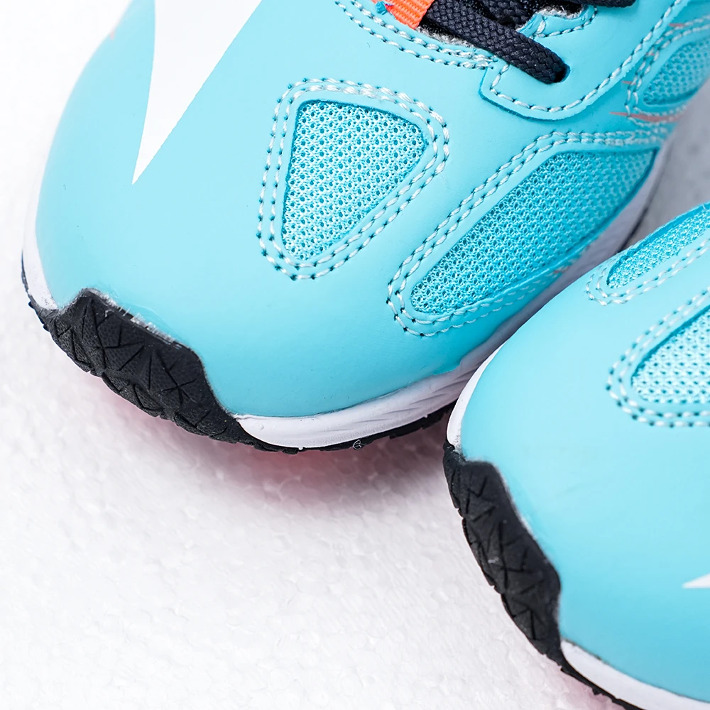 女款时尚休闲百搭舒适透气简约跑步鞋MZ02