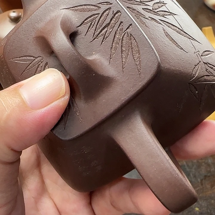 饼****茶杯紫砂密密麻麻
