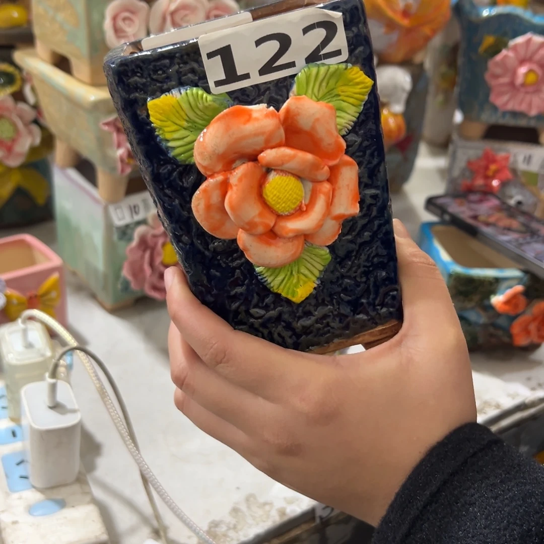 花盆，拍满20发货，退款拉黑