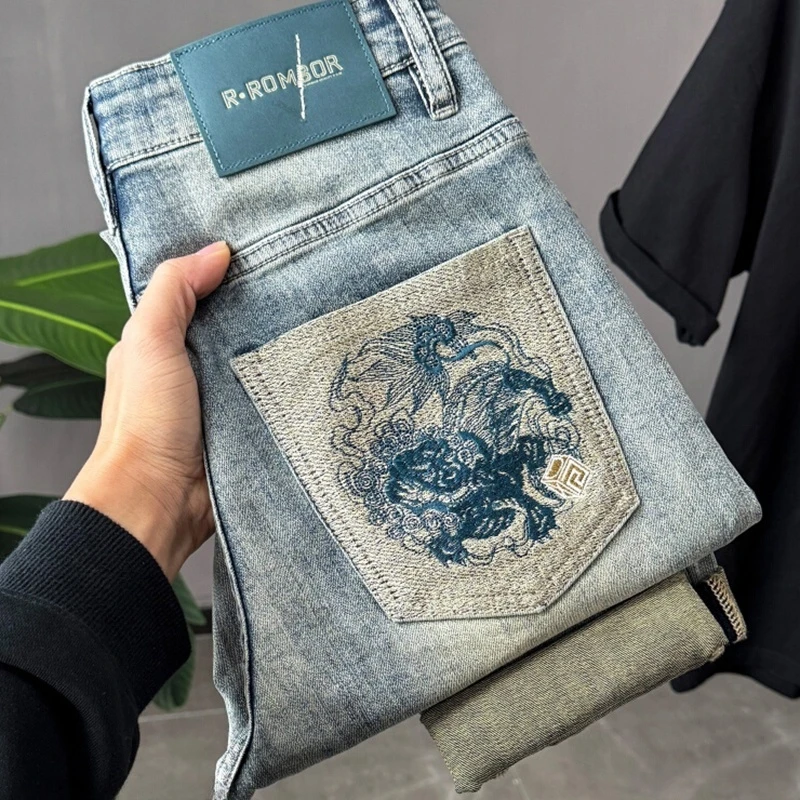 美式潮流ins个性修身重工刺绣直筒9分裤男痞帅百搭时尚休闲牛仔裤