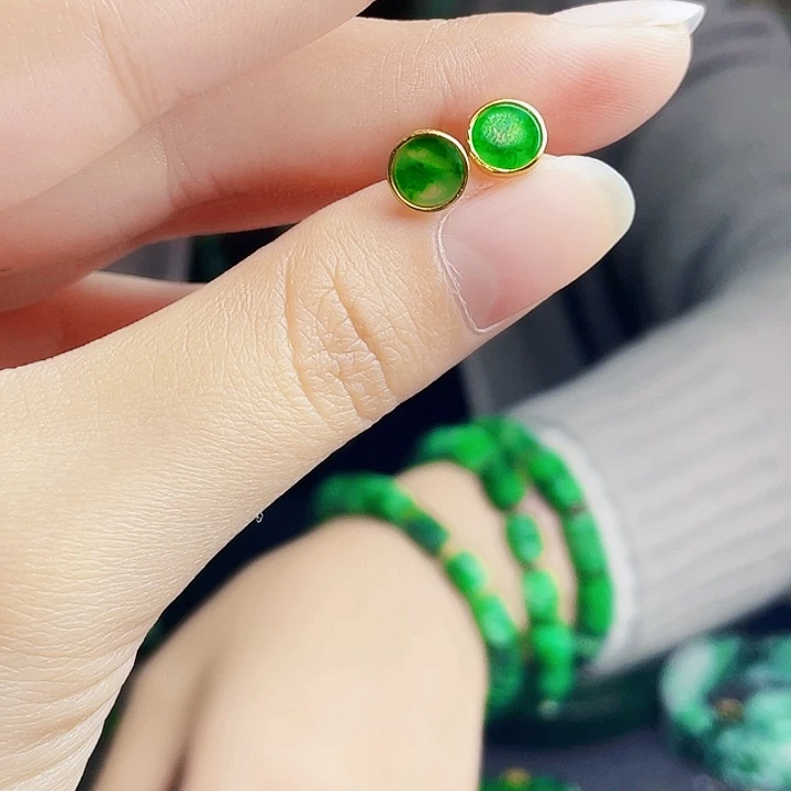 翡翠银S925镶嵌颈饰多样性