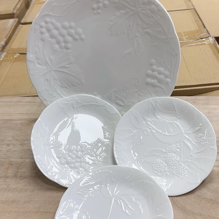 精品瓷器。