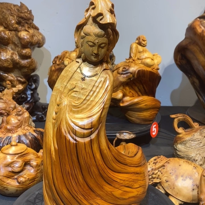 柏木（崖柏）崖柏根雕