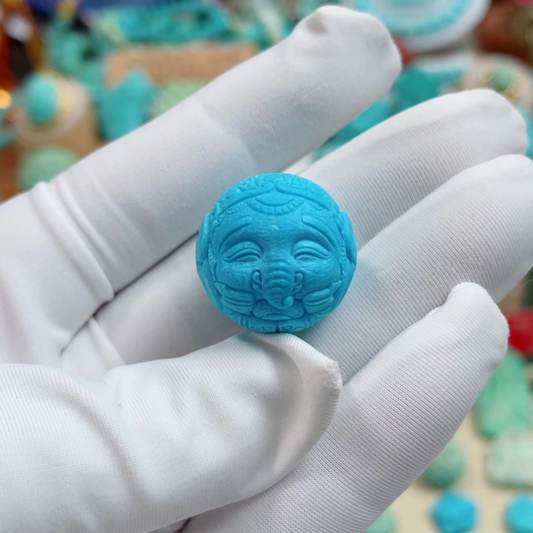 绿松石未镶嵌珠宝奇石