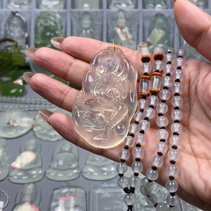 蛇纹石玉颈饰未镶嵌H*R