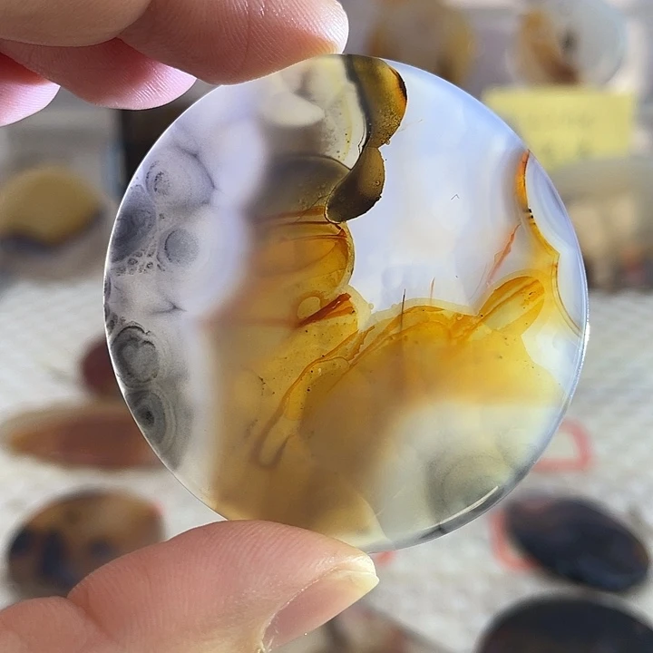 玛瑙/玉髓未镶嵌颈饰