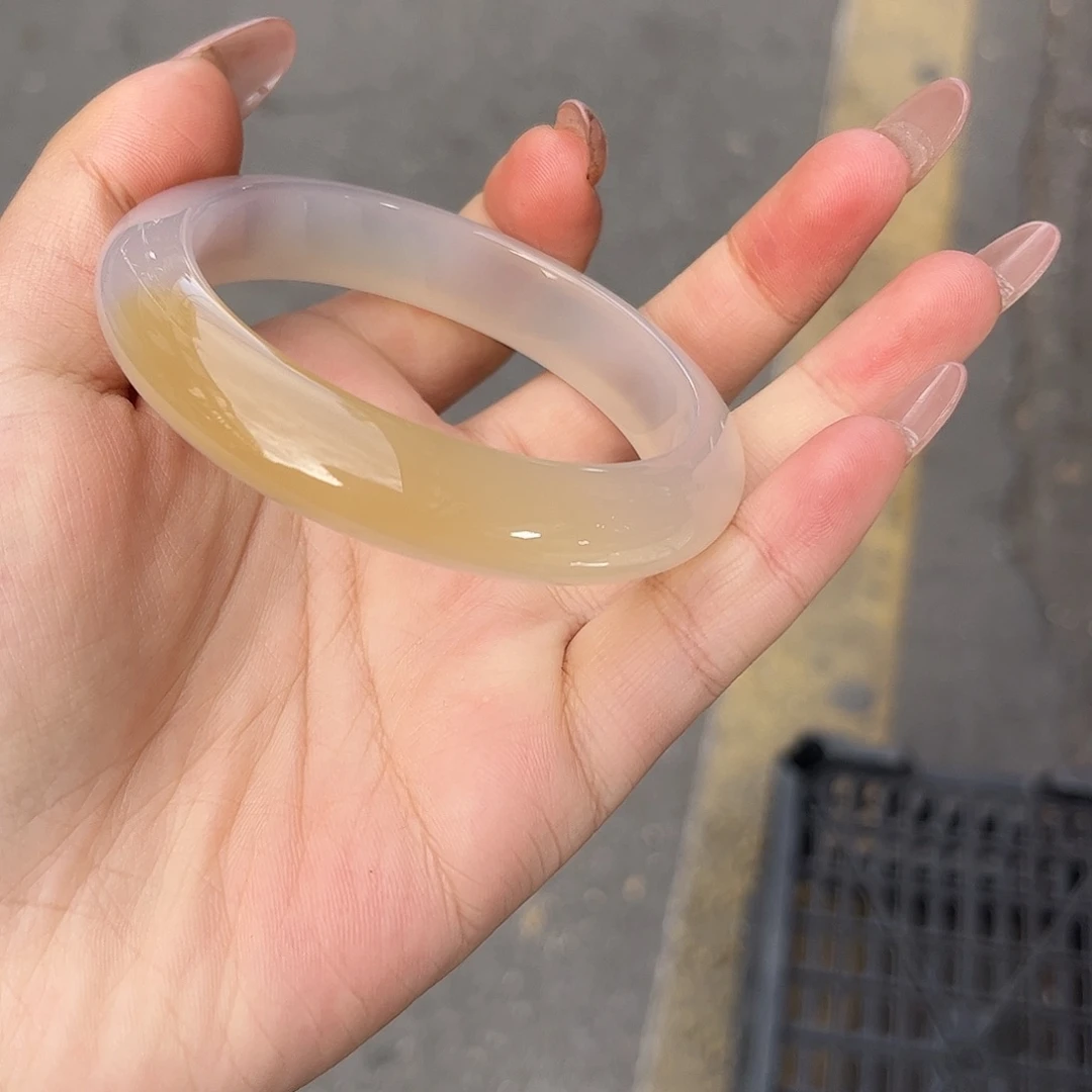 手镯玛瑙/玉髓未镶嵌60➕