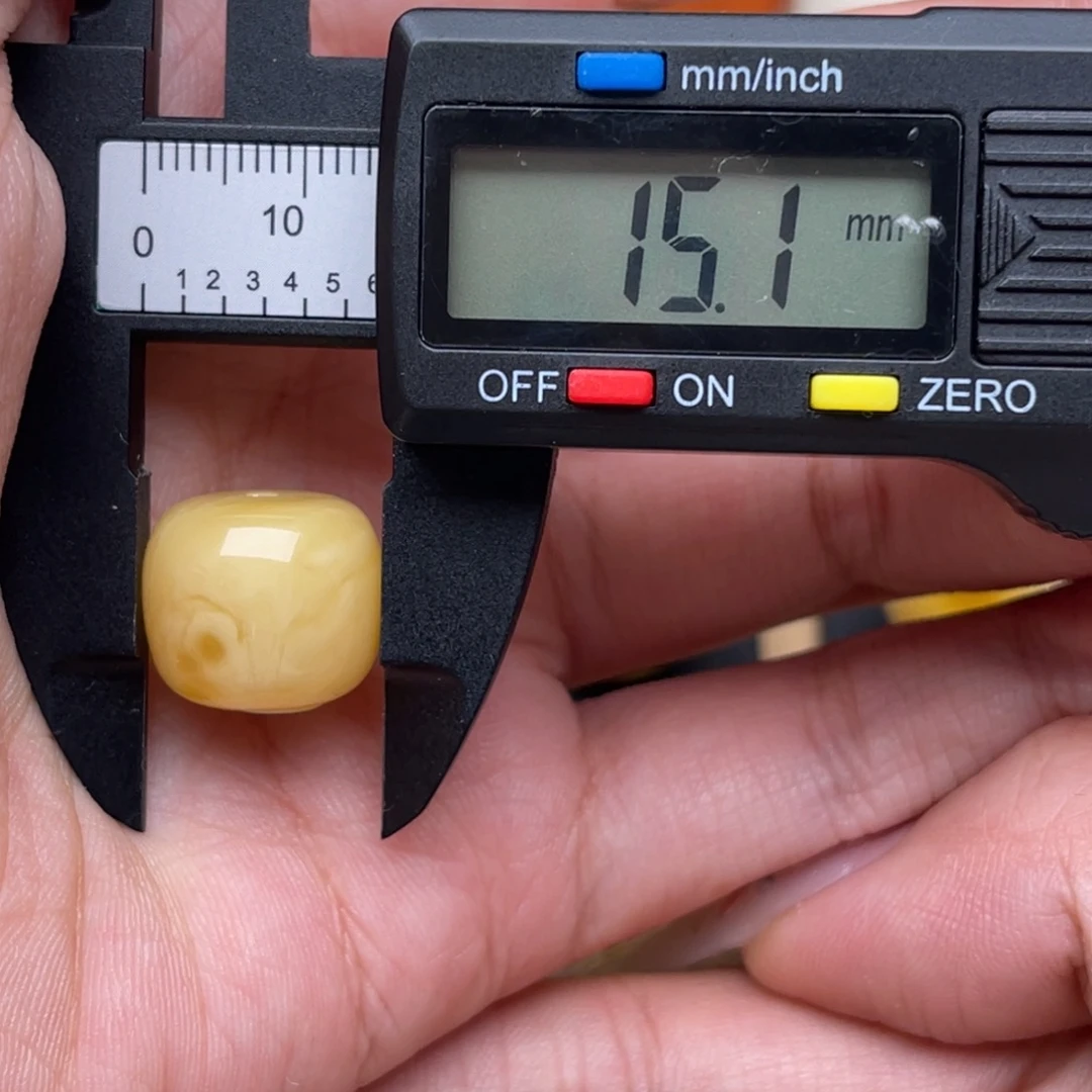琥珀未镶嵌裸石蜜蜡墩子静