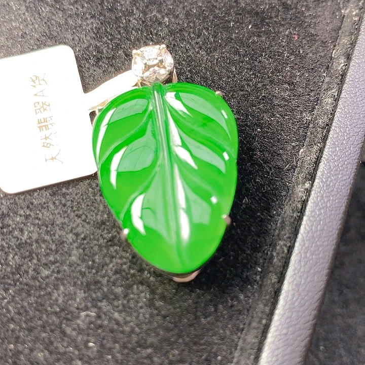 【闪购商品】翡翠银S925镶嵌颈饰翡翠