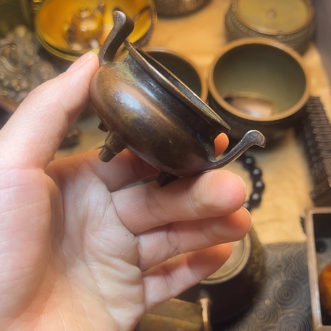 精美铜器工艺品等