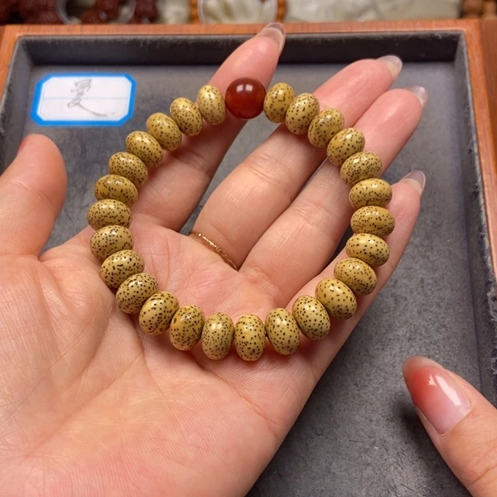 星月菩提吊坠菩提