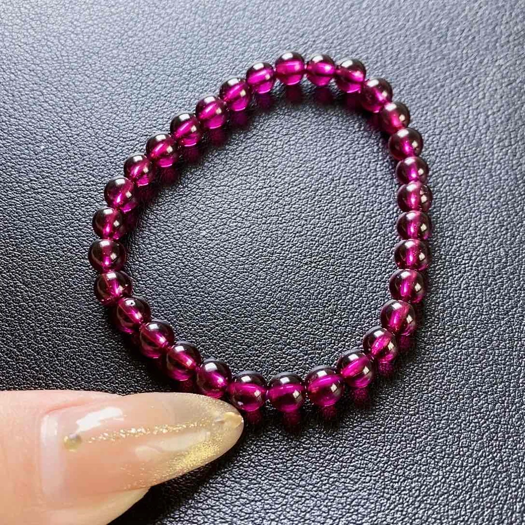 石榴石手链未镶嵌老****?5.0单圈毕业级