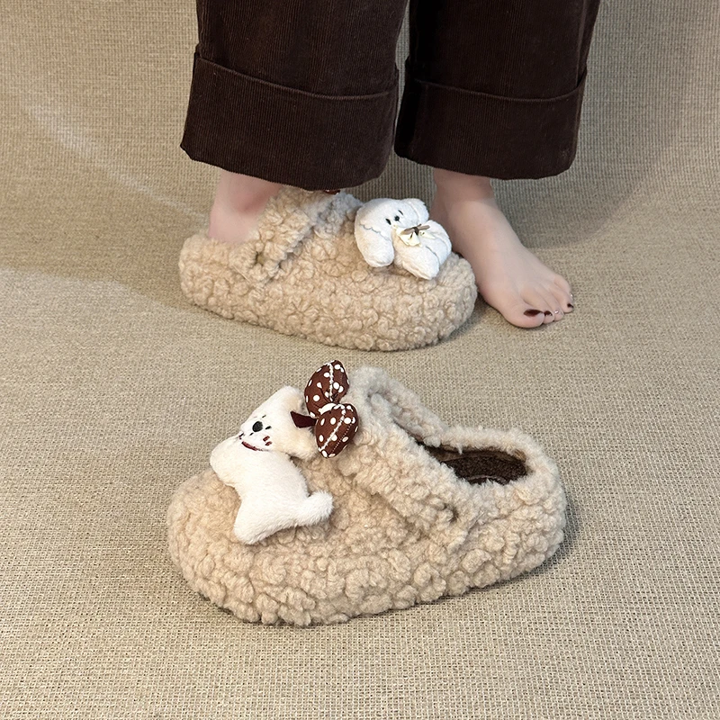 卡通可爱风小狗毛绒包头拖女2025冬季新一脚蹬防滑厚底居家懒人鞋