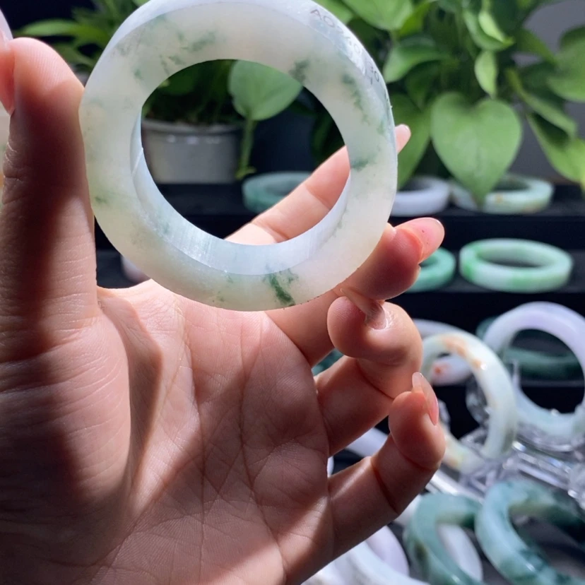 【闪购商品】定制翡翠翡翠手镯未镶嵌繁**幕