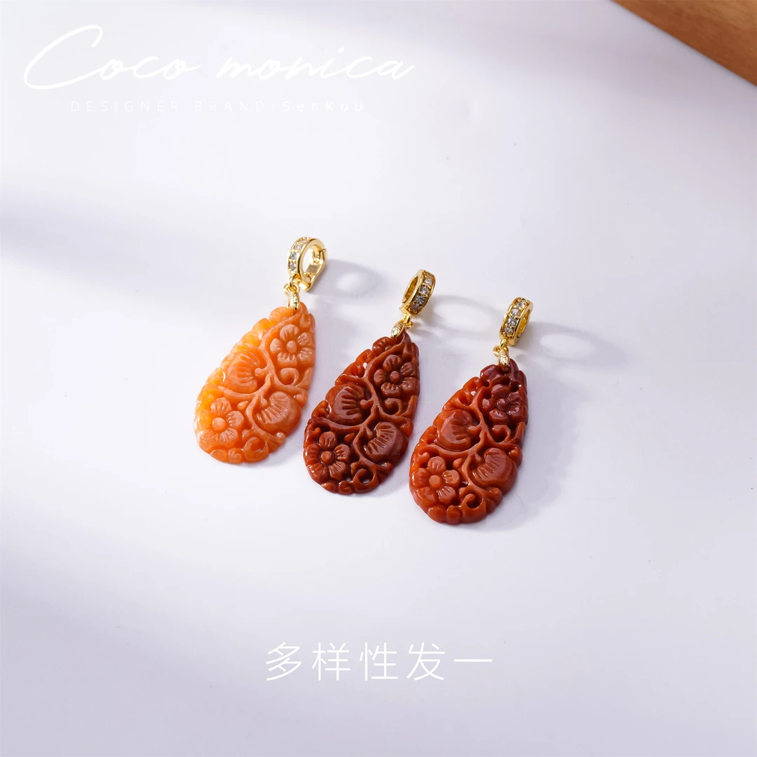 【小霞珠宝】红翡翡翠吊坠花开富贵镂空雕刻风格精美AS126